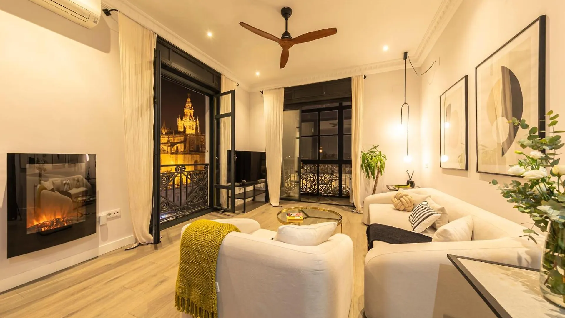 Isg Apartments The Most Exclusive Apartment In Sevillaparking