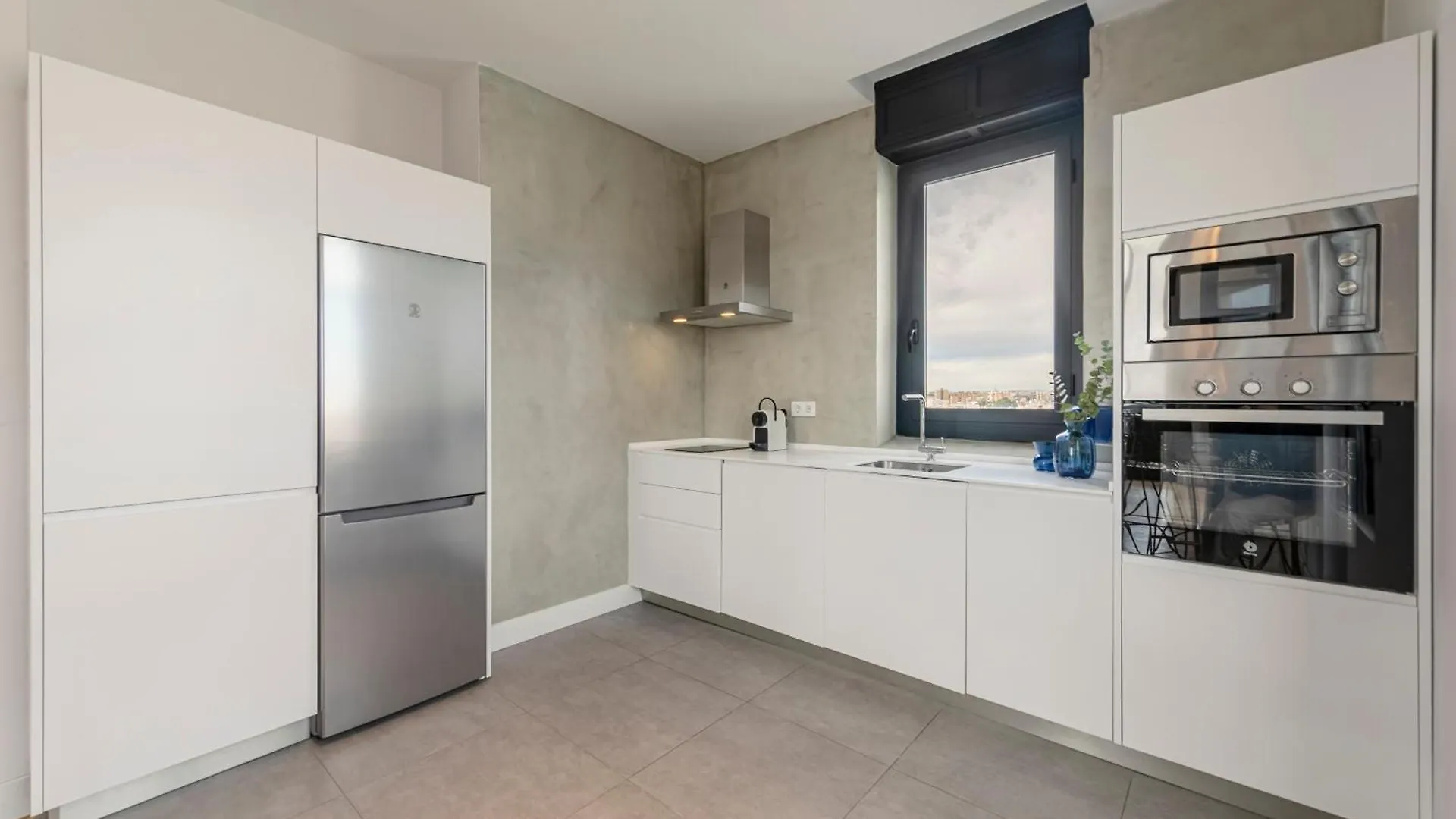 Isg Apartments The Most Exclusive Apartment In Sevillaparking