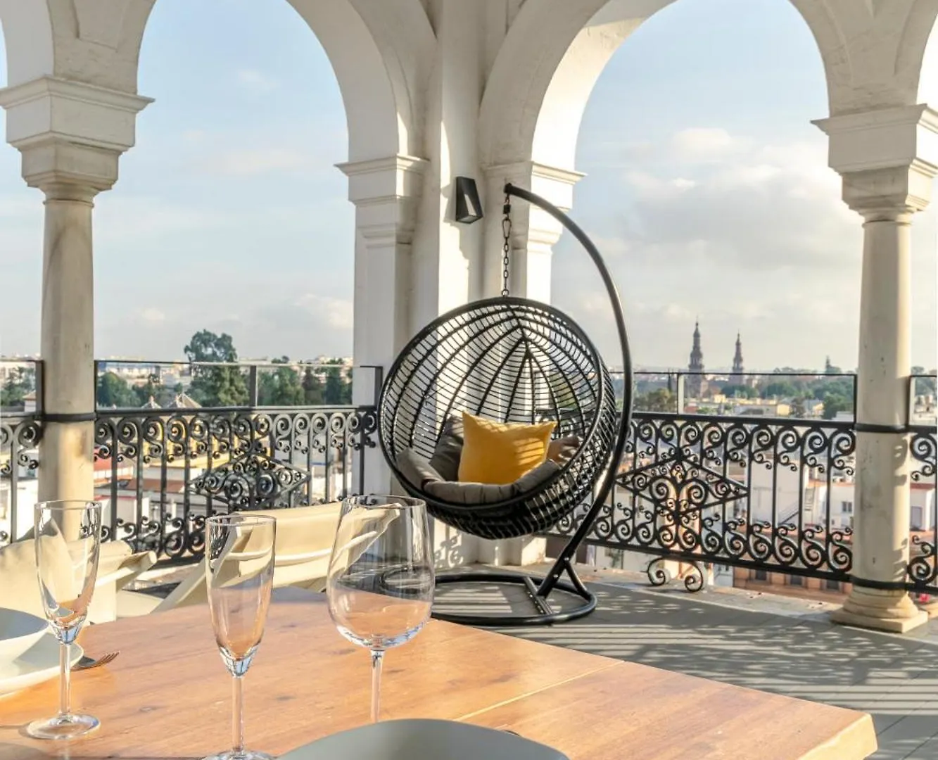 Isg Apartments The Most Exclusive Apartment In Sevillaparking 0*, Seville Spain